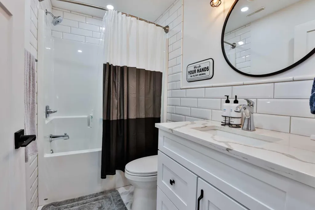 56 Greywolf Road N Lethbridge AB T1H 7E8