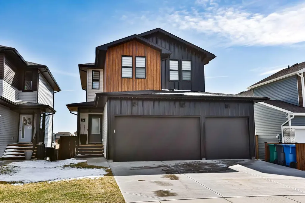 56 Greywolf Road N Lethbridge AB T1H 7E8