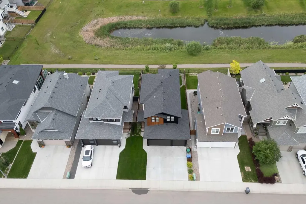 56 Greywolf Road N Lethbridge AB T1H 7E8