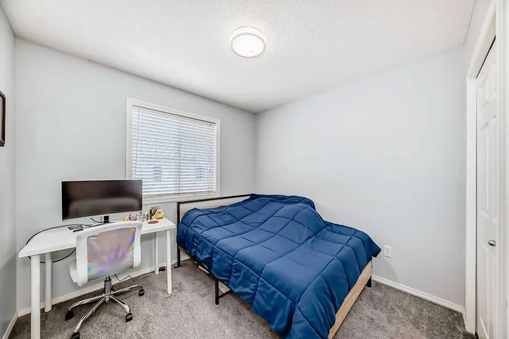 32 Country Village Lane NE Calgary AB T3K 0E7
