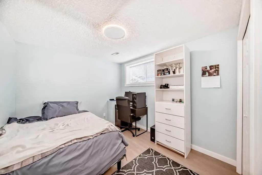 32 Country Village Lane NE Calgary AB T3K 0E7