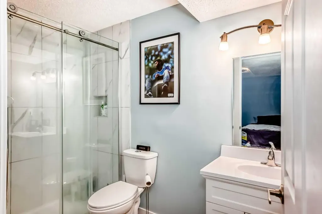 32 Country Village Lane NE Calgary AB T3K 0E7