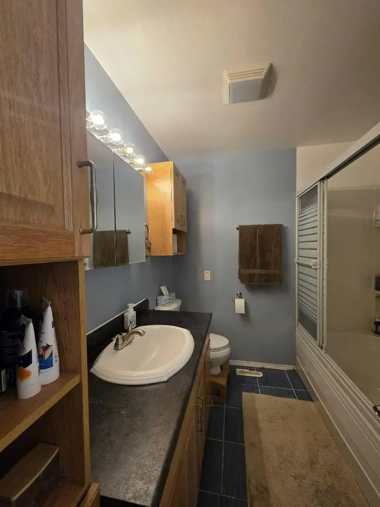 5208 54 Avenue Edgerton AB T0B 1K0
