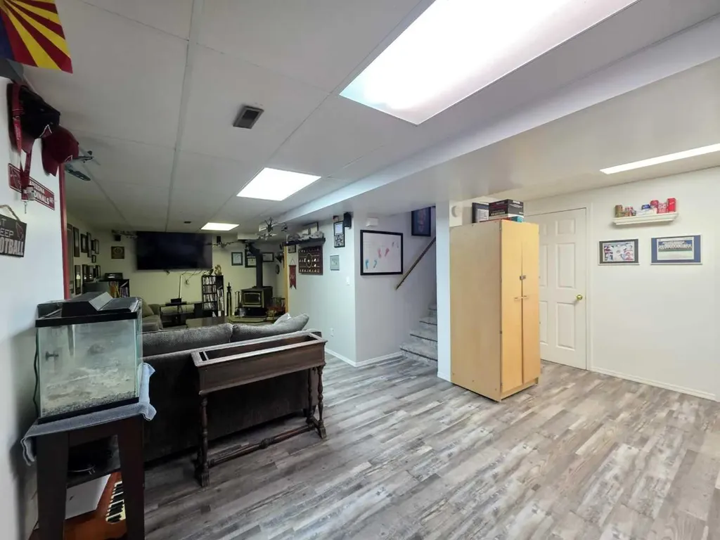 5208 54 Avenue Edgerton AB T0B 1K0