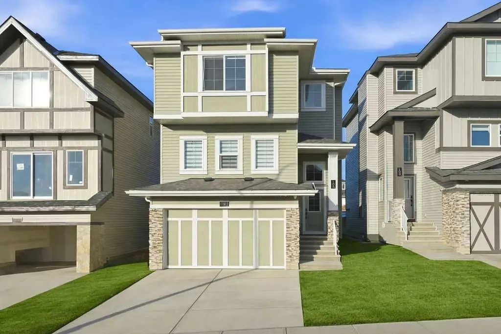 105 Heritage Boulevard Cochrane AB T4C 3G8