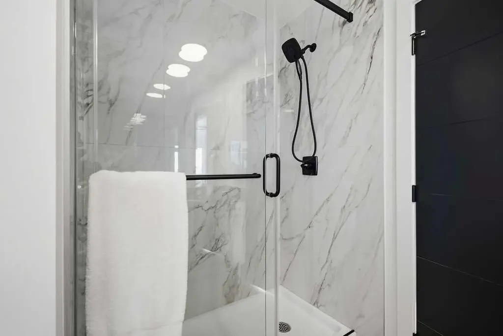 105 Heritage Boulevard Cochrane AB T4C 3G8