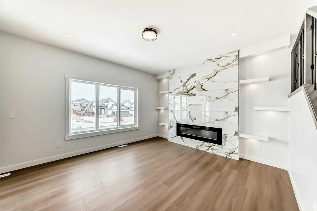 69 Lakes Estates Circle Strathmore AB T1P 0B7