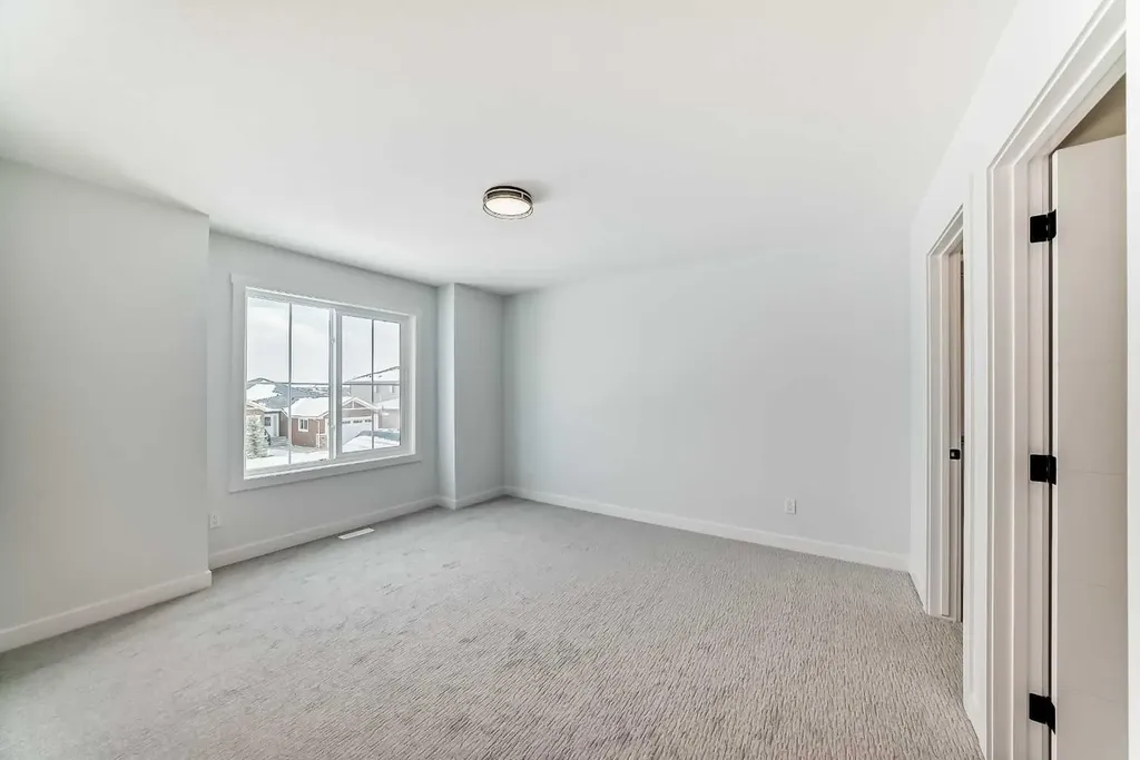 69 Lakes Estates Circle Strathmore AB T1P 0B7