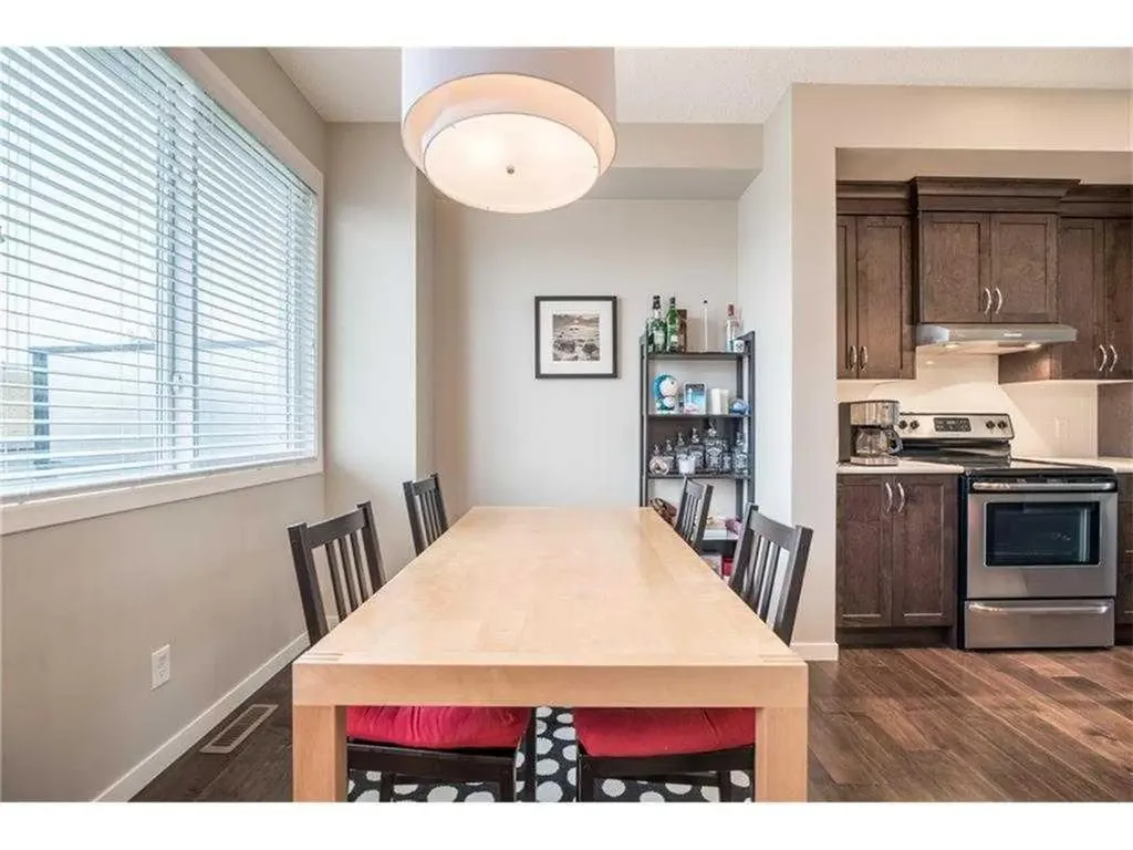 538 Panatella Walk NW Calgary AB T3K 0Z4