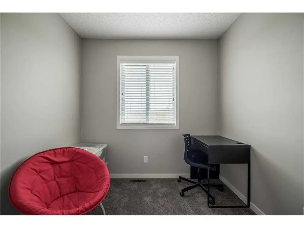 538 Panatella Walk NW Calgary AB T3K 0Z4