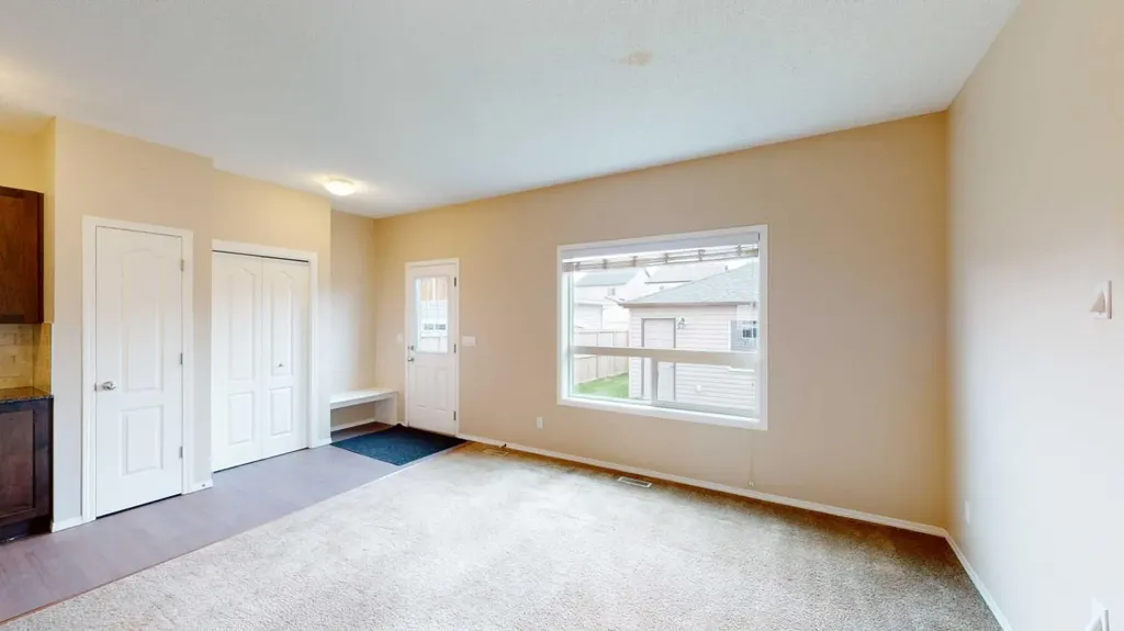 198 Skyview Point Road NE Calgary AB T3N 1B6