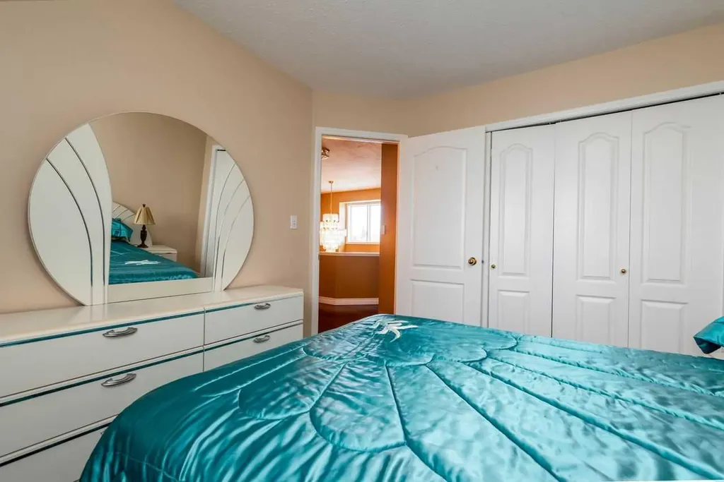 4002 60 Avenue Lloydminster AB T9V 2R9