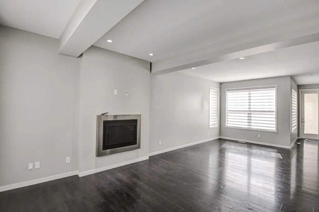 195 Masters Avenue SE Calgary AB T3M 2B7