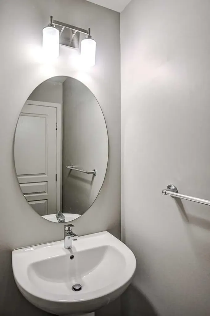 195 Masters Avenue SE Calgary AB T3M 2B7
