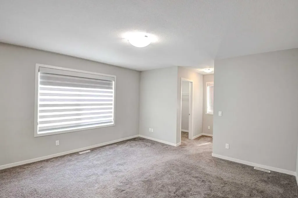 195 Masters Avenue SE Calgary AB T3M 2B7