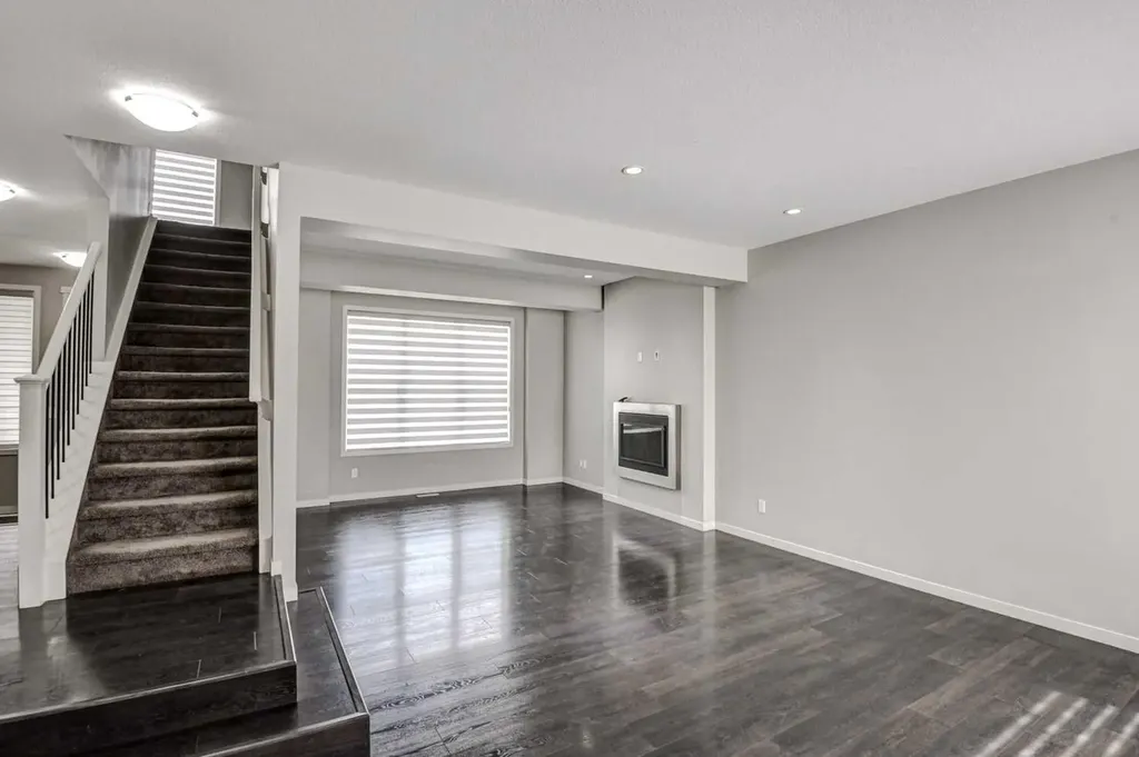 195 Masters Avenue SE Calgary AB T3M 2B7