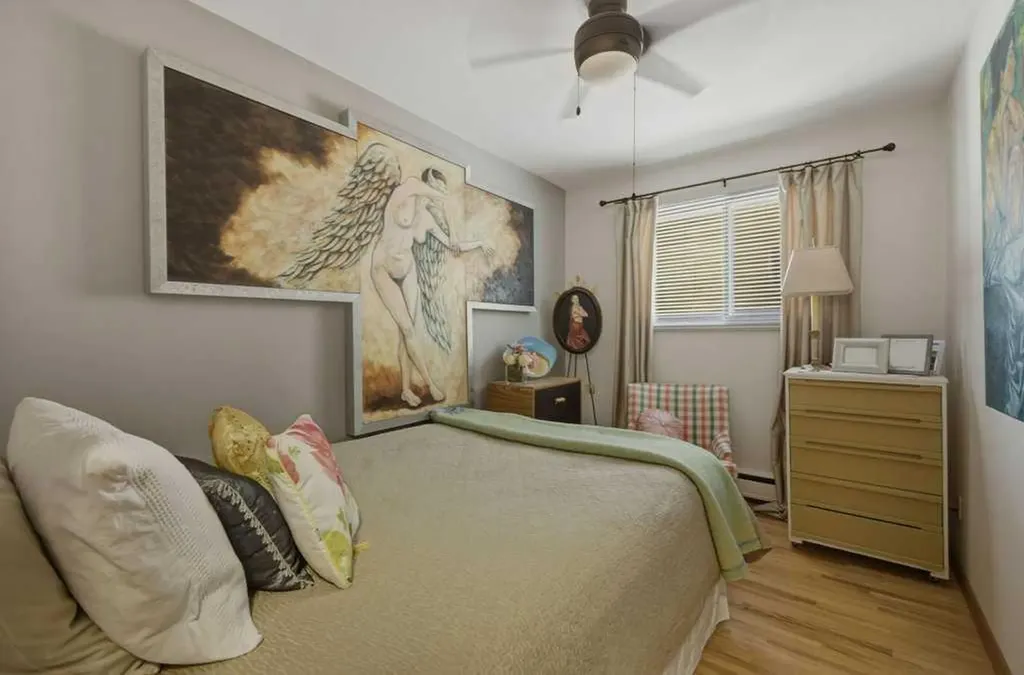 2428 14 Street SW Calgary AB T2T 3T6