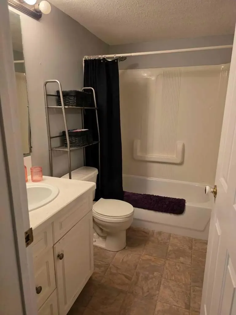 4732 54 Street Red Deer AB T4N 2G3