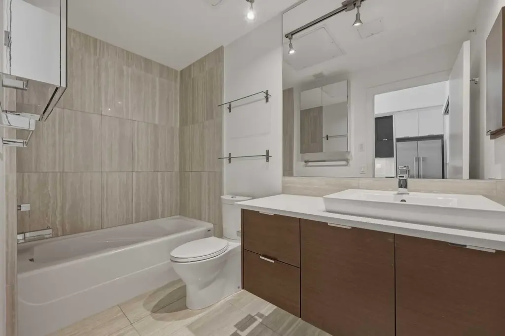 1719 9a Street SW Calgary AB T2T 6S3