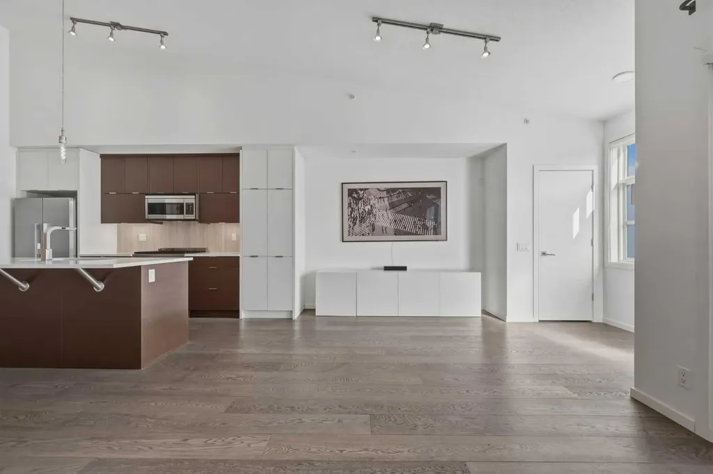 1719 9a Street SW Calgary AB T2T 6S3