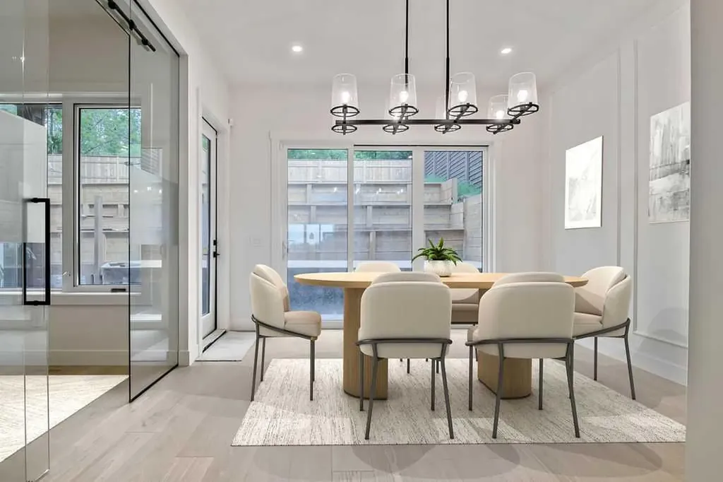 712 Bridge Crescent NE Calgary AB T2E 5B5
