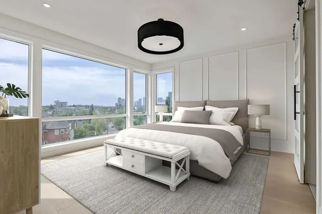 712 Bridge Crescent NE Calgary AB T2E 5B5