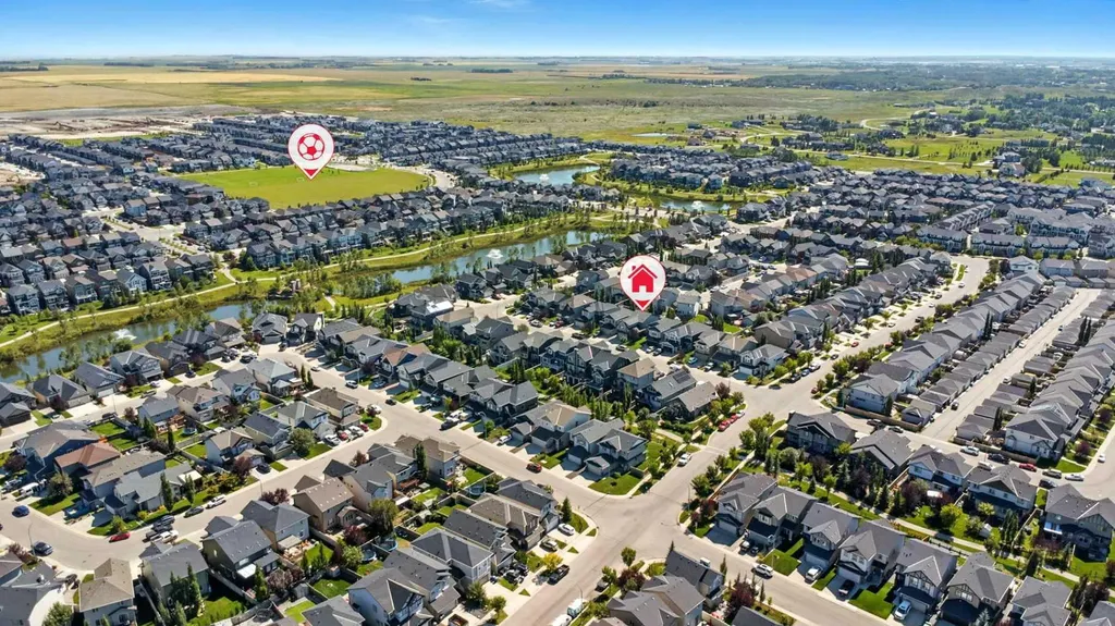124 Kingsbridge Way SE Airdrie AB T4A 0M6