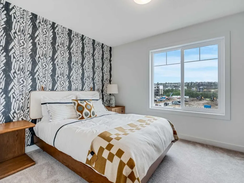 2221 81st Street SW Calgary AB T3H 3V8