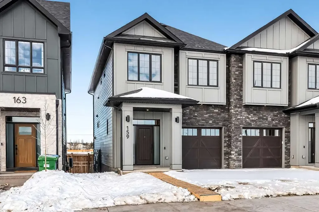159 Greenwich Drive NW Calgary AB T3B6N9