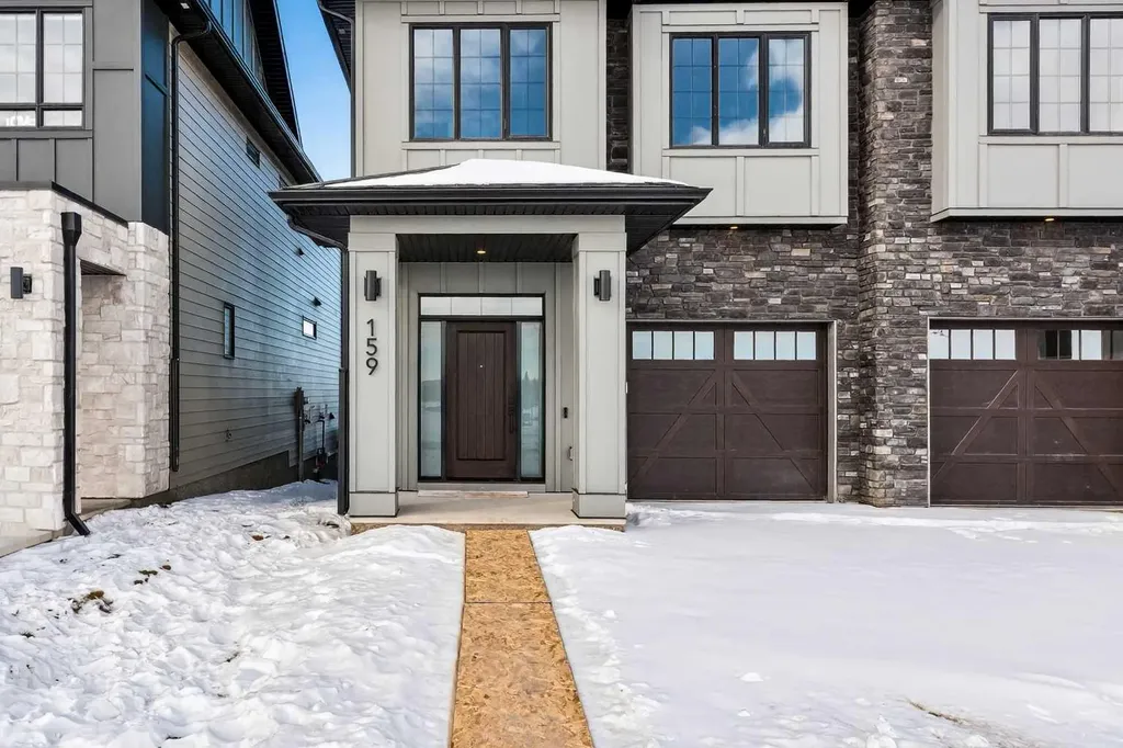 159 Greenwich Drive NW Calgary AB T3B6N9