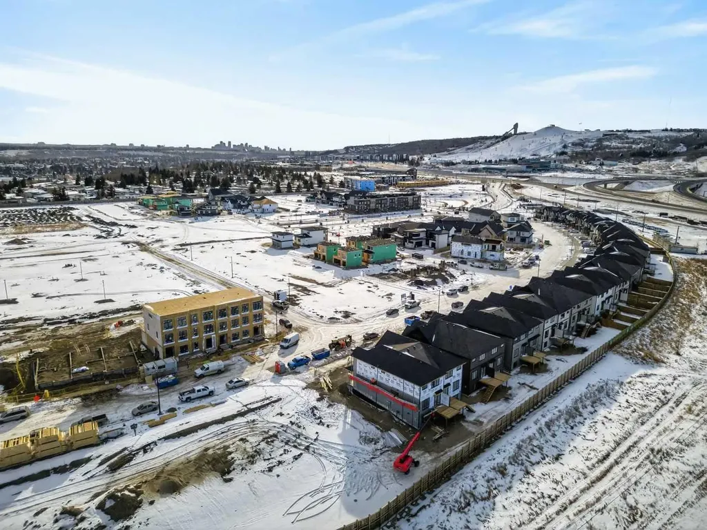 159 Greenwich Drive NW Calgary AB T3B6N9