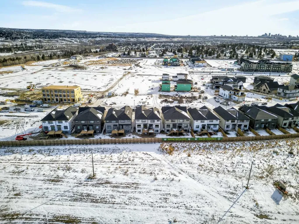 159 Greenwich Drive NW Calgary AB T3B6N9