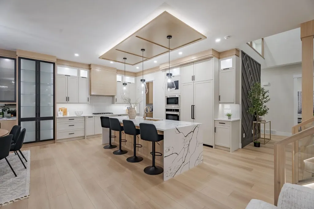 2057 Waterbury Road Chestermere AB T1X 3A9