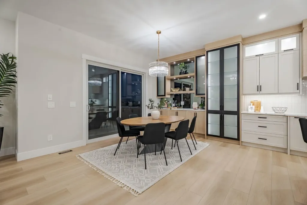 2057 Waterbury Road Chestermere AB T1X 3A9