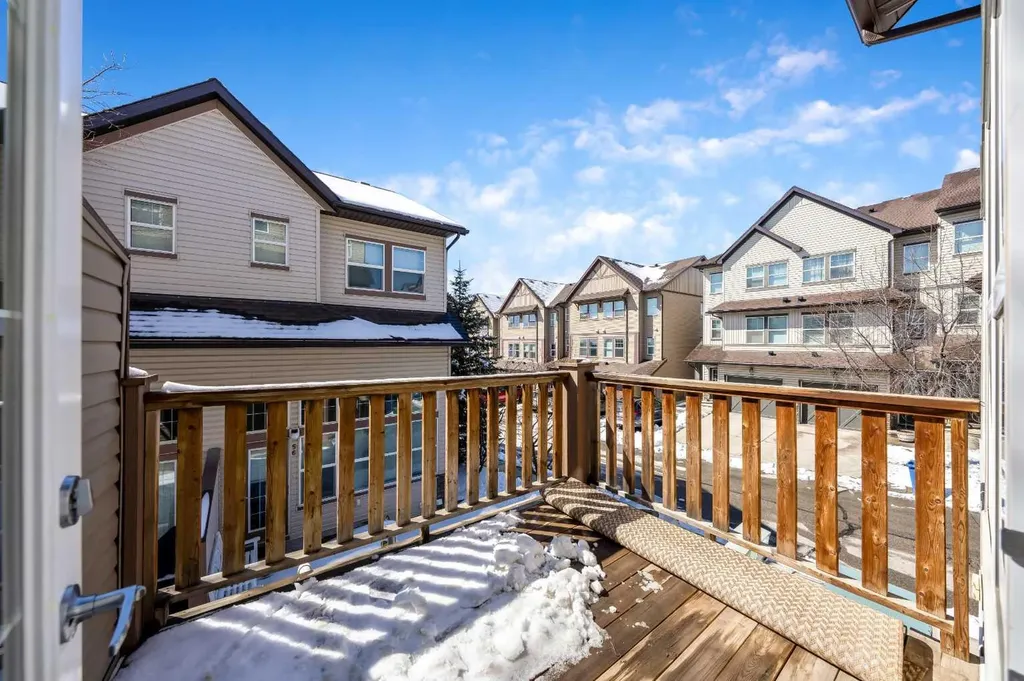 28 Heritage Drive Cochrane AB T4C 0J9