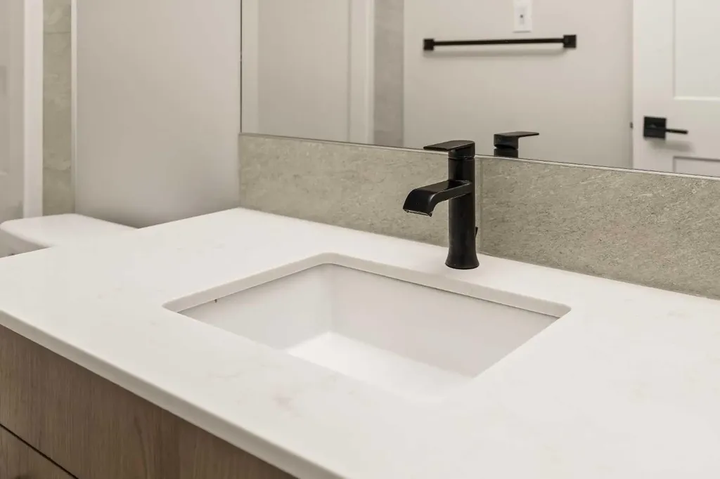 50 Sage Hill NW Calgary AB T3R 2E8