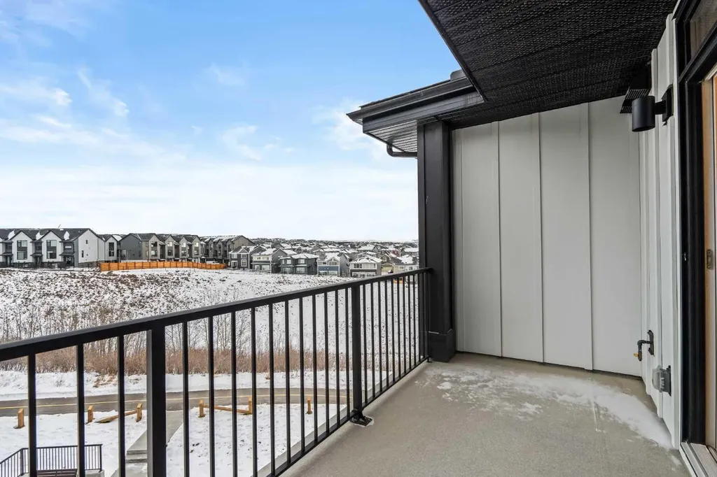 50 Sage Hill NW Calgary AB T3R 2E8