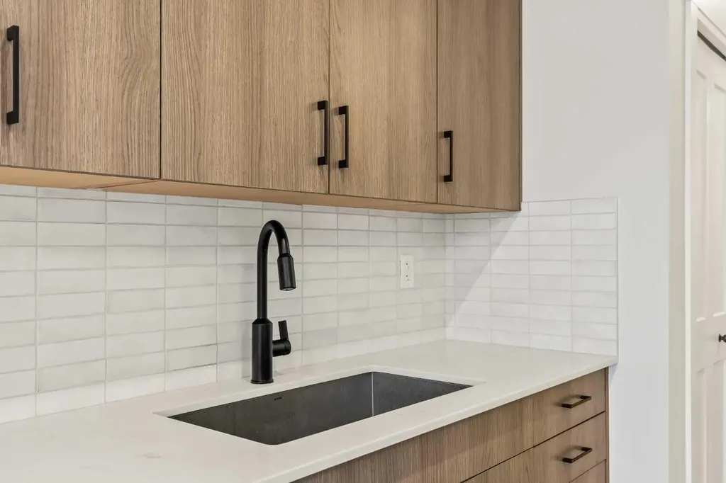 50 Sage Hill NW Calgary AB T3R 2E8