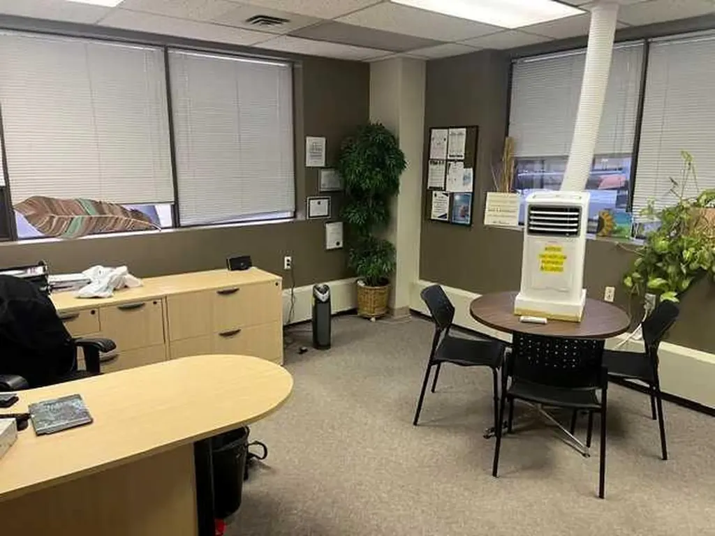 206 5115 49 Street Whitecourt AB T7S 1N8