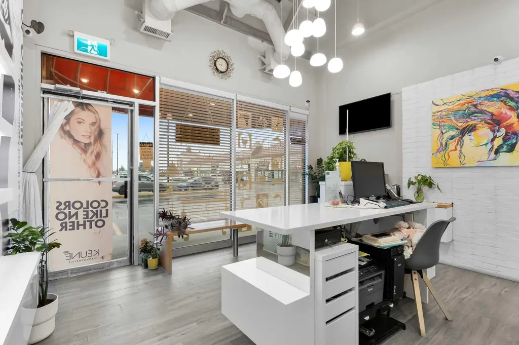 9737 Macleod Trail SW Calgary AB T2J 0J6