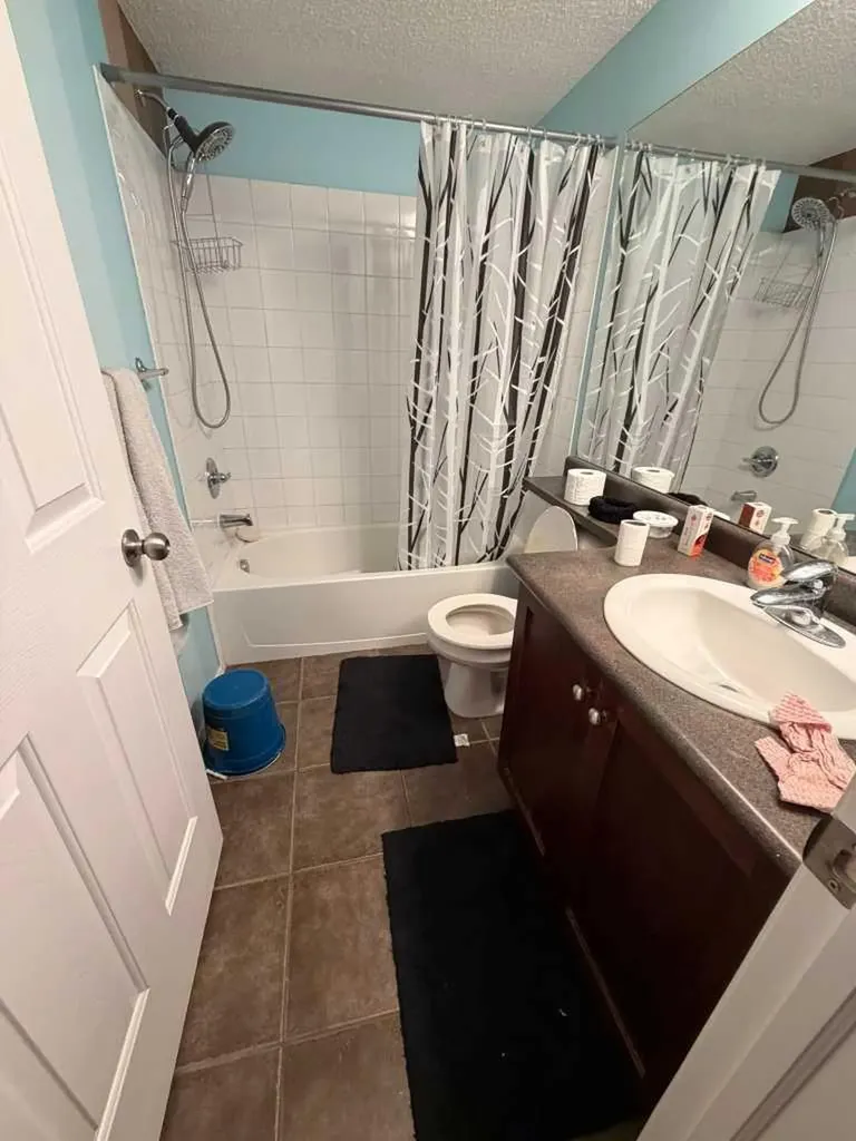 60 Panatella Street NW Calgary AB T3K0M3