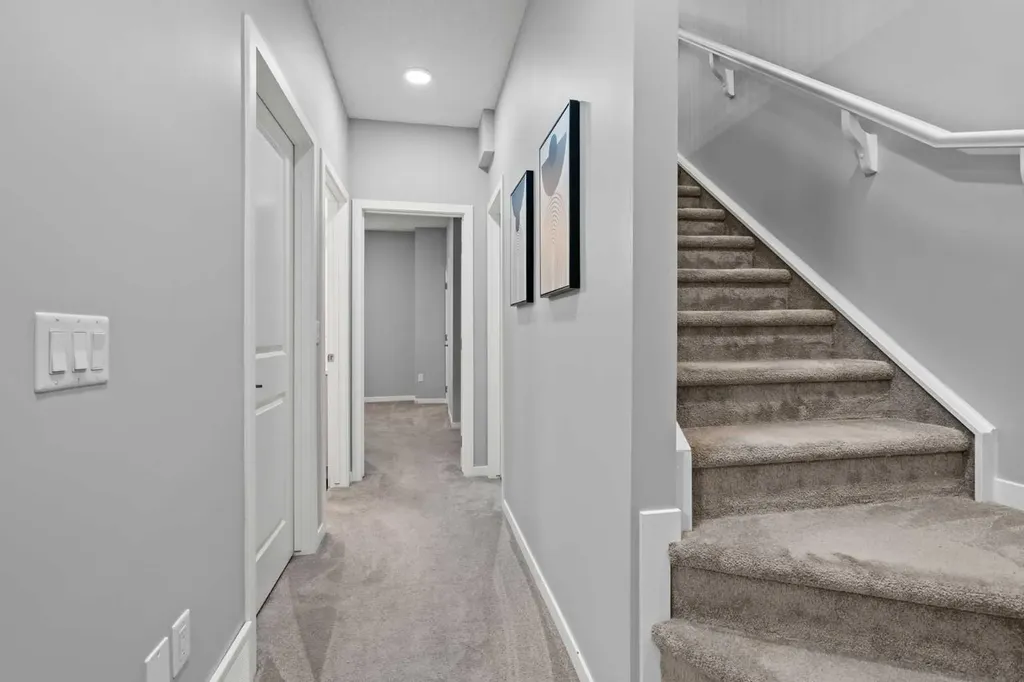 3304 2 Street NE Calgary AB T2E 3H3