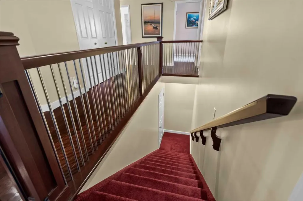 22 Varsity Estates Close NW Calgary AB T3B5J2