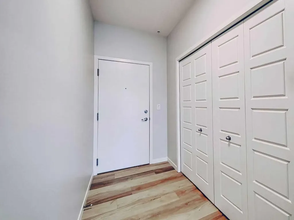 220 Seton Grove SE Calgary AB T3M 3T1
