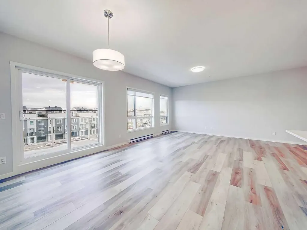 220 Seton Grove SE Calgary AB T3M 3T1
