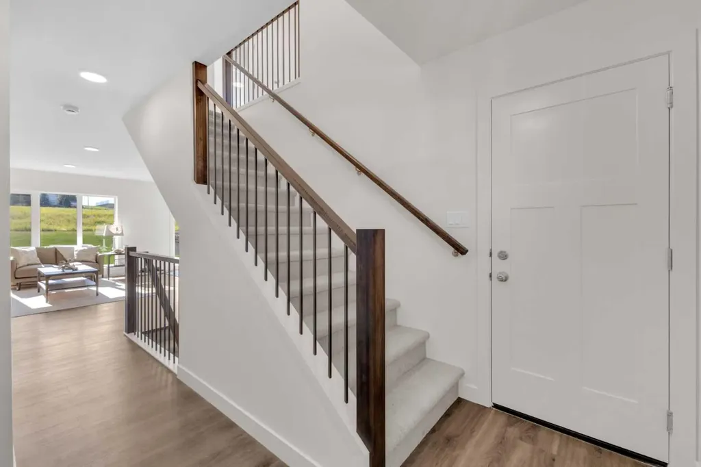 130 Norseman Close Penhold AB T0M 1R0