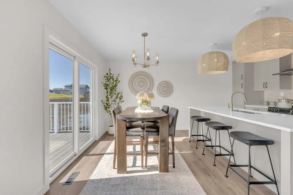 130 Norseman Close Penhold AB T0M 1R0