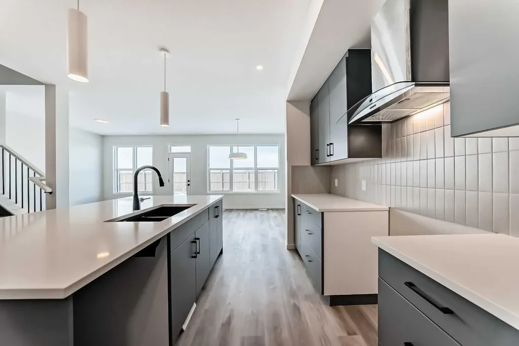 54 Bartlett Row SE Calgary AB T3S 0P1