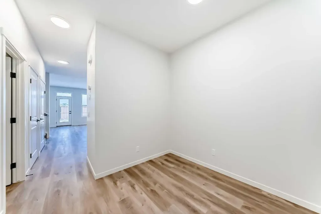 54 Bartlett Row SE Calgary AB T3S 0P1