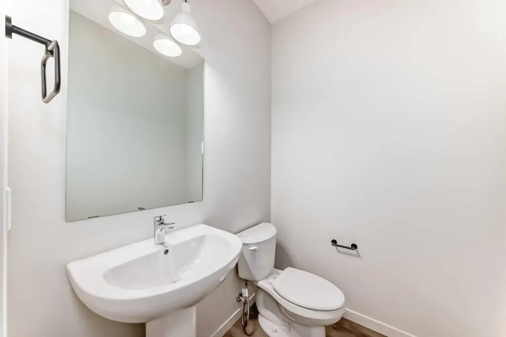 54 Bartlett Row SE Calgary AB T3S 0P1